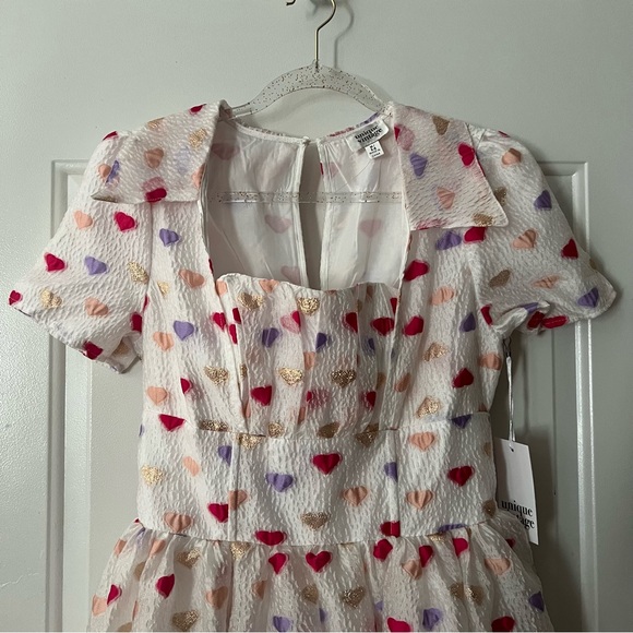 NWT Unique Vintage White & Multi Hearts Crinkle Libby Swing Dress - Picture 7 of 8